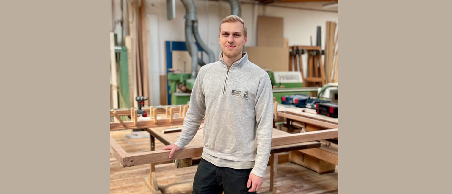 Mit 22 Jahren schon ausgezeichneter Meister: Timo Seidel arbeitet in der Schreinerei Wolff in Düren als Produktionsleiter. 