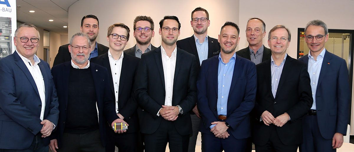 In Heinsberg-Dremmen bei Elteba hatten sich alle Projektpartner zum Kickoff-Meeting zusammengefunden. In Heinsberg-Dremmen bei Elteba hatten sich alle Projektpartner zum Kickoff-Meeting zusammengefunden.