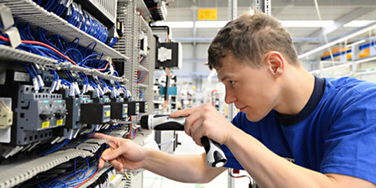 ft_elektroniker_ausbildung_480_240