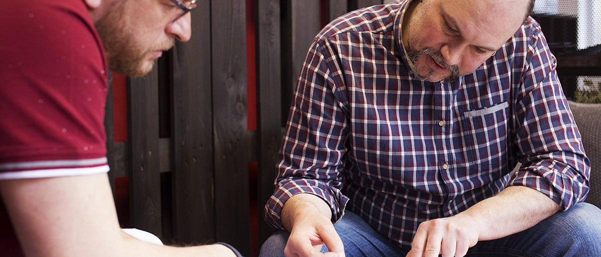 Das klappt! Inklusionsberater Henning Sybertz ist für seine Arbeit viel unterwegs und ständig im Gespräch. Das klappt! Inklusionsberater Henning Sybertz ist für seine Arbeit viel unterwegs und ständig im Gespräch.