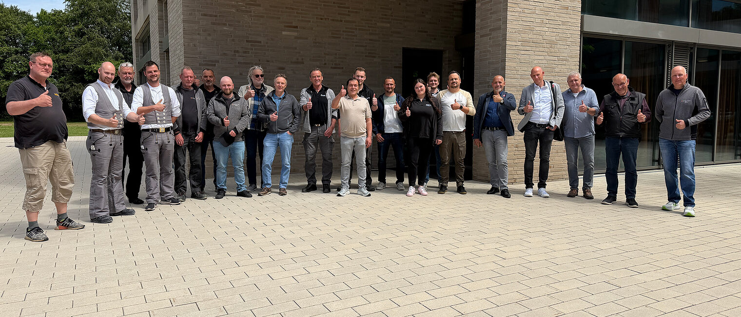 Ausbildertreffen der Bauwirtschaft. Vertreten waren unter anderem Bildungszentren und Handwerkskammern aus Simmerath, Brackwede, Recklinghausen, Krefeld, Ahaus, Arnsberg, Kreuztal, Koblenz, Köln, Oberhausen und Dortmund.
