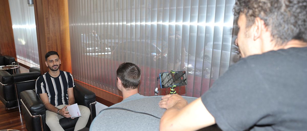 Teil des Projektes: Workshop zum Thema Professionelle Videoproduktion mit dem Smartphone, hier eine Aufnahme bei der Handwerkskammer Aachen, Foto: Elmar Brandt Teil des Projektes: Workshop zum Thema Professionelle Videoproduktion mit dem Smartphone, hier eine Aufnahme bei der Handwerkskammer Aachen, Foto: Elmar Brandt